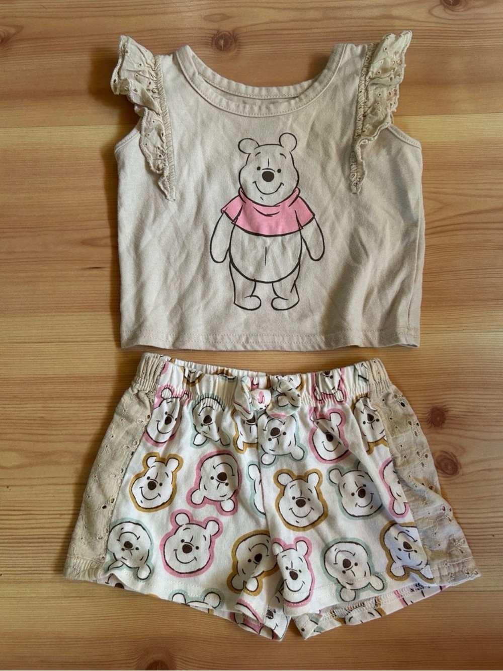 Disney Winnie the Pooh 2-Piece Set